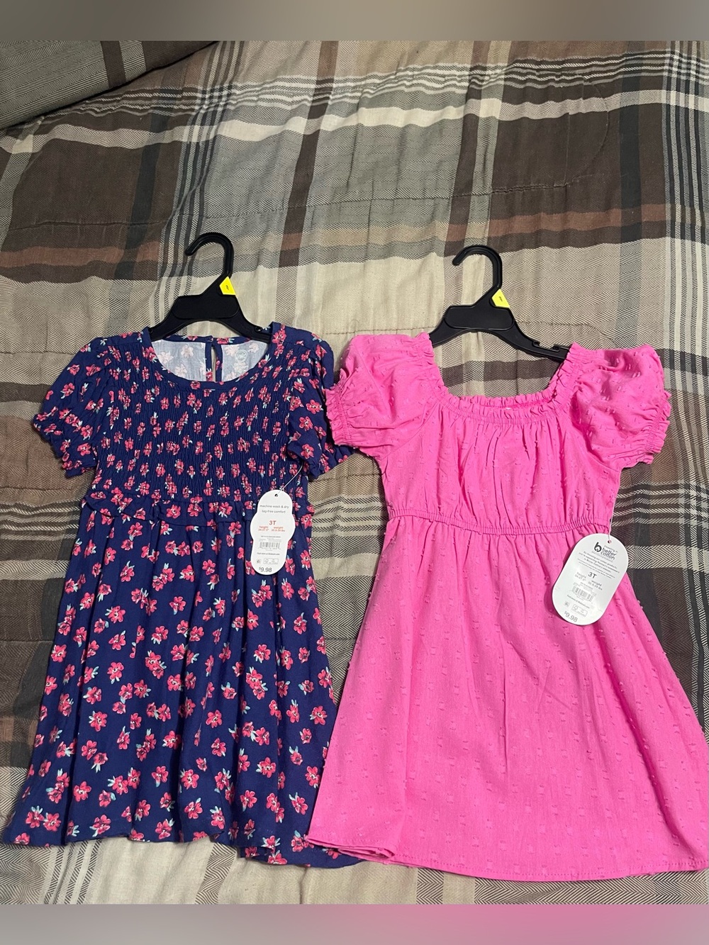 Girls' Navy Floral Smocked Dress & Hot Pink Puff-Sleeve Dress - Kids Casual Set